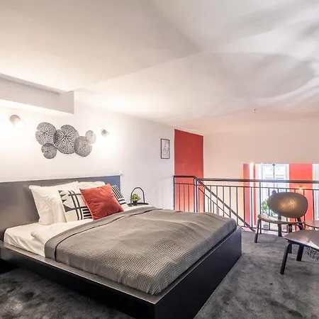 Stylish - Street Of The Basilica Apartment Budapest