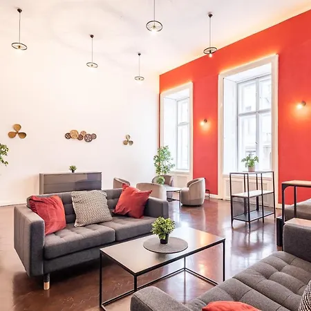 Stylish - Street Of The Basilica Apartment
