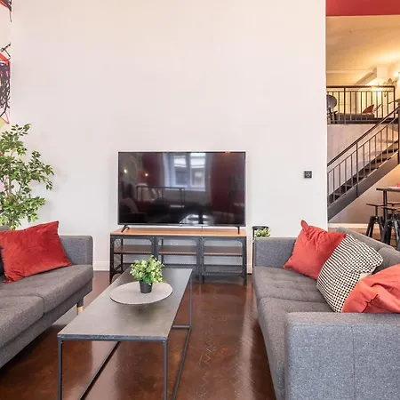 Stylish - Street Of The Basilica Apartment